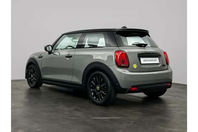MINI Mini Electric (2022) thumbnail 4