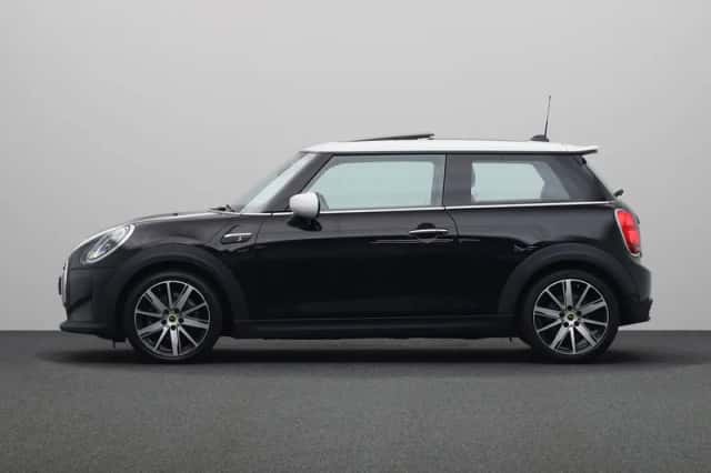 MINI Electric (2022) thumbnail 8