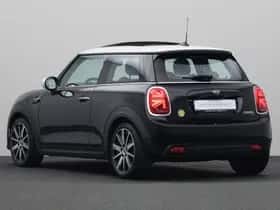 MINI Electric (2022) thumbnail 9