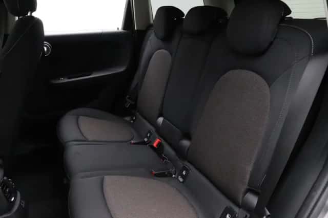 MINI Countryman (2023) thumbnail 16