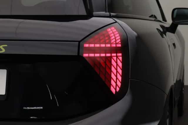 MINI Mini Electric (2025) thumbnail 6