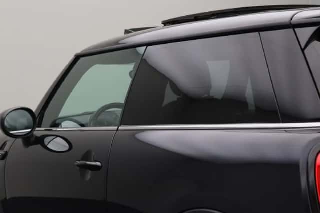 MINI Electric (2021) thumbnail 4
