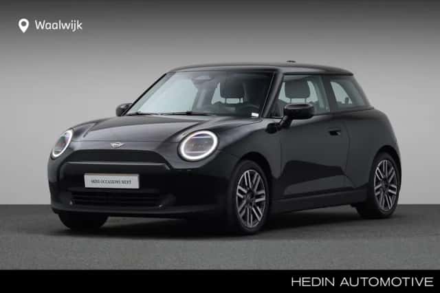 MINI Mini Electric (2024) thumbnail 1