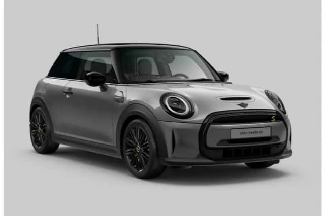 MINI Electric (2022) thumbnail 1