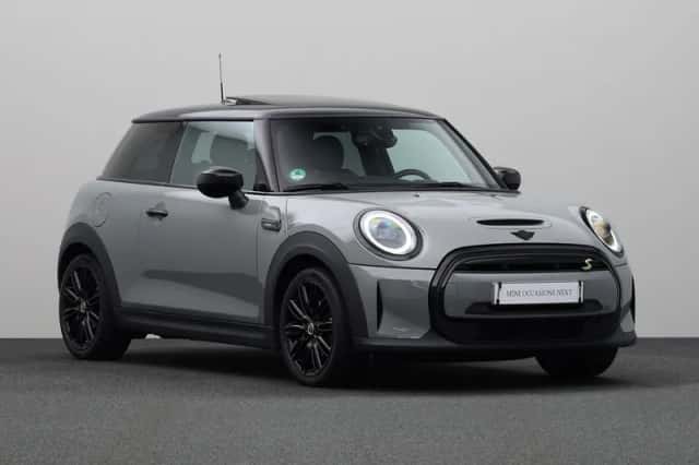 MINI Electric (2022) thumbnail 6