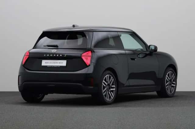 MINI Mini Electric (2025) thumbnail 2