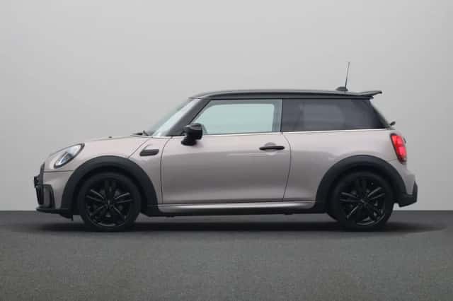 MINI Cooper (2021) thumbnail 12