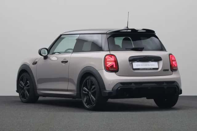 MINI Cooper (2021) thumbnail 13