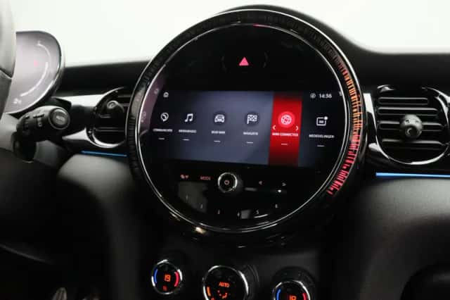 MINI Cooper (2021) thumbnail 18