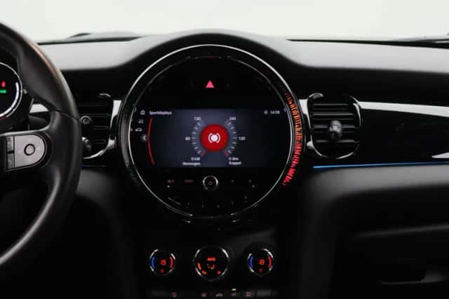 MINI Cooper (2021) thumbnail 20