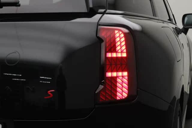 MINI Countryman (2025) thumbnail 6