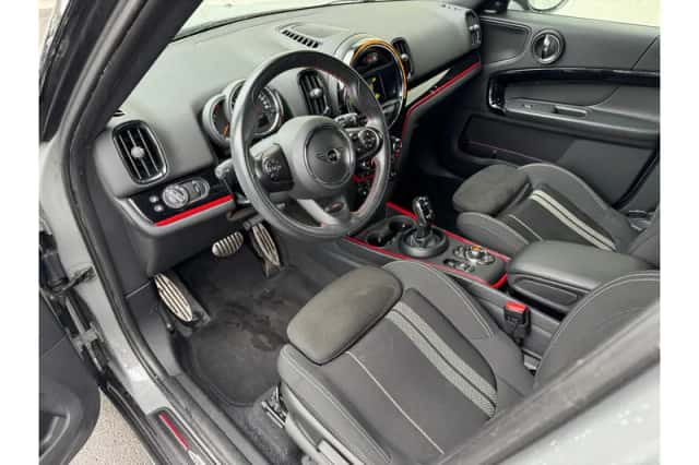 MINI Countryman (2019) thumbnail 4