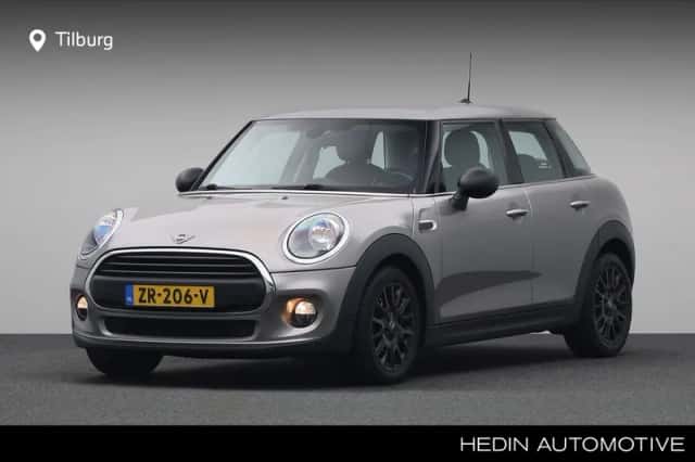 MINI One (2019) thumbnail 1