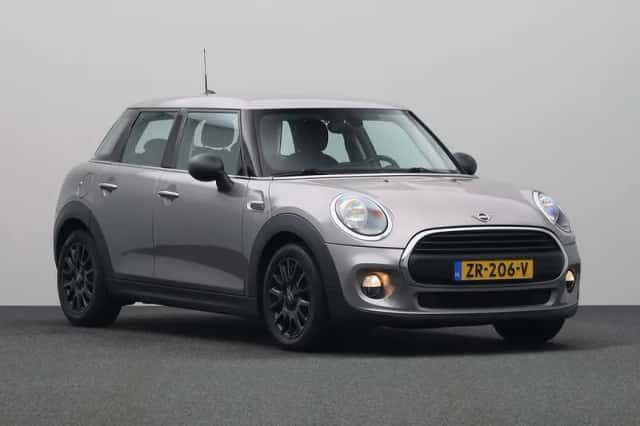 MINI One (2019) thumbnail 11