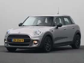 MINI One (2019) thumbnail 25