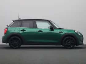 MINI Cooper (2024) thumbnail 10