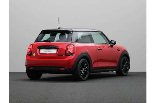 MINI Electric (2021) thumbnail 3