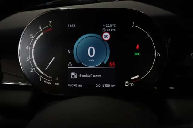 MINI Cooper (2021) thumbnail 3
