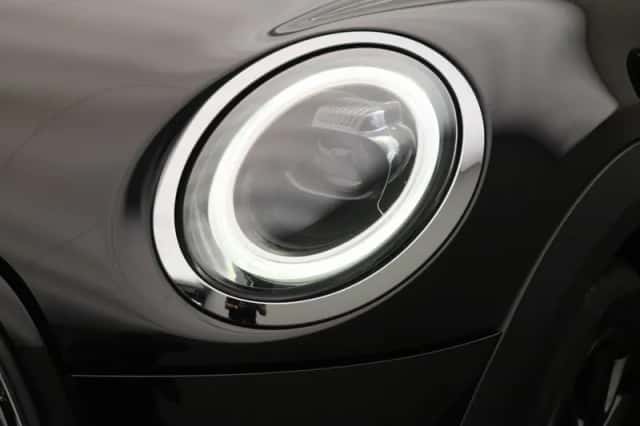 MINI Cooper (2021) thumbnail 25