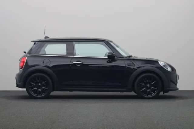 MINI Cooper (2021) thumbnail 10