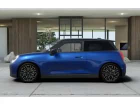 MINI Electric (2025) thumbnail 5