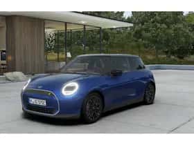 MINI Electric (2025) thumbnail 6