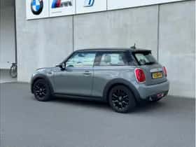 MINI Cooper (2015) thumbnail 3