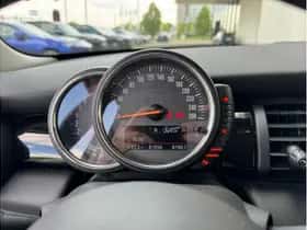 MINI Cooper (2015) thumbnail 5