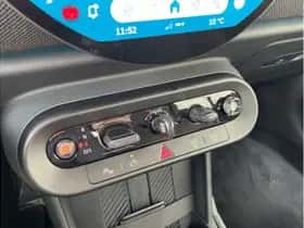 MINI Cooper S (2025) thumbnail 13
