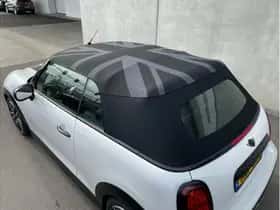 MINI Cooper S (2025) thumbnail 5