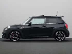 MINI Cooper (2018) thumbnail 12