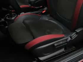 MINI Cooper (2018) thumbnail 16