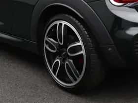 MINI Cooper (2018) thumbnail 5