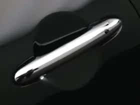 MINI Cooper (2018) thumbnail 8