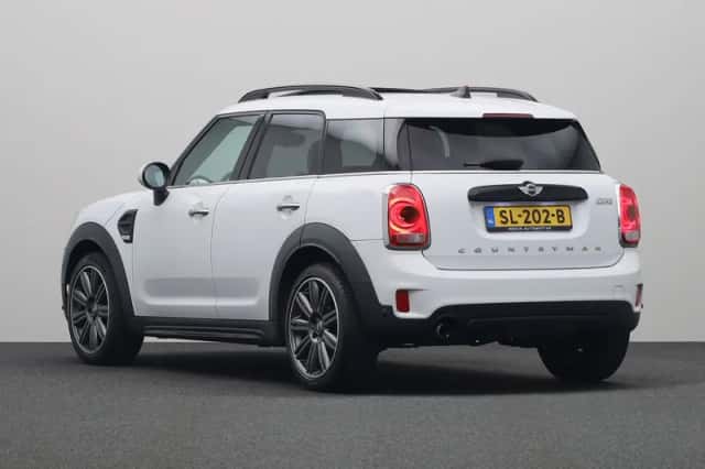 MINI Countryman (2018) thumbnail 13