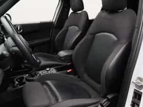 MINI Countryman (2018) thumbnail 18