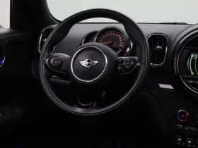 MINI Countryman (2018) thumbnail 23
