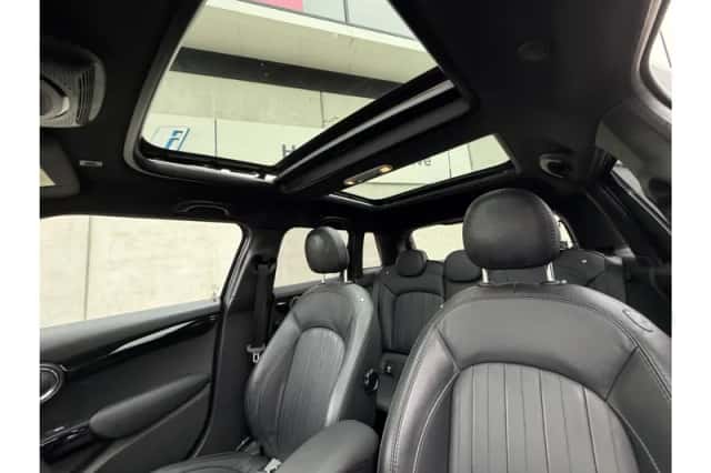 MINI Cooper S (2020) thumbnail 7