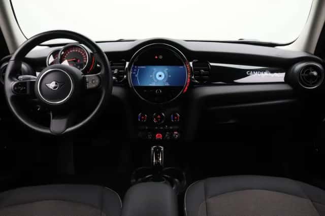 MINI Cooper (2023) thumbnail 22