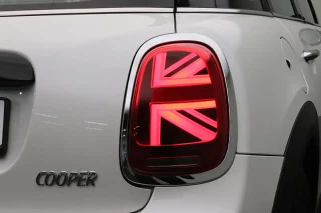 MINI Cooper (2023) thumbnail 7