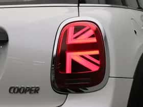 MINI Cooper (2023) thumbnail 7