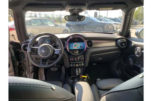 MINI Mini Electric (2023) thumbnail 6