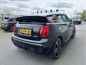 MINI Cooper (2020) thumbnail 2