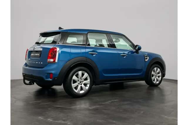 MINI Countryman (2018) thumbnail 2