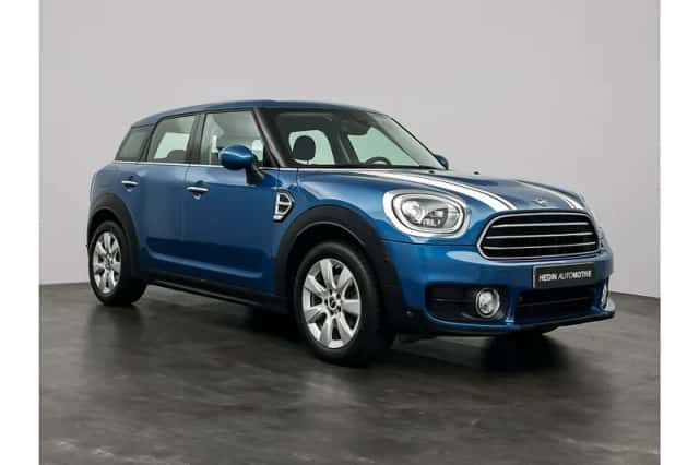 MINI Countryman (2018) thumbnail 3