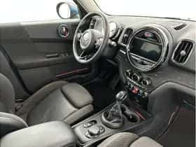 MINI Countryman (2018) thumbnail 25