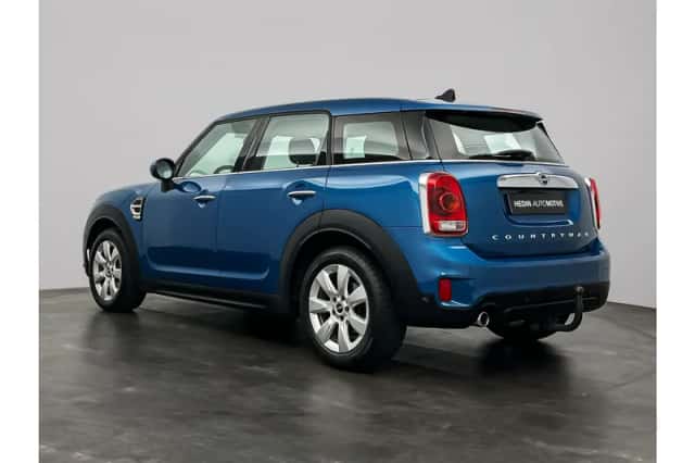 MINI Countryman (2018) thumbnail 4