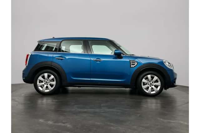 MINI Countryman (2018) thumbnail 7