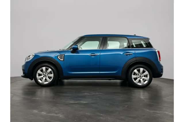MINI Countryman (2018) thumbnail 8
