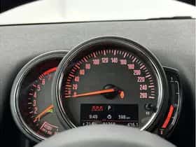 MINI Countryman (2018) thumbnail 10